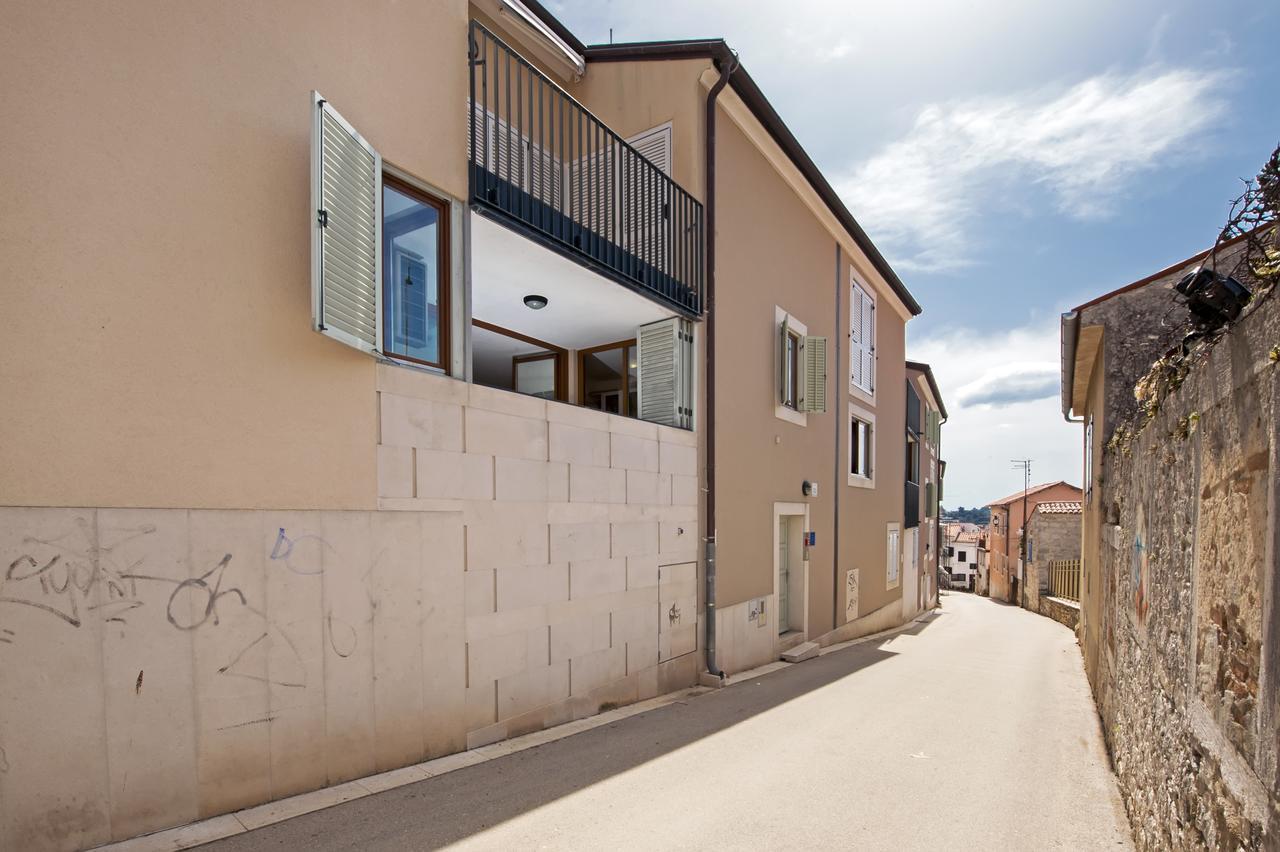 Apartment Campanile Rovinj Extérieur photo